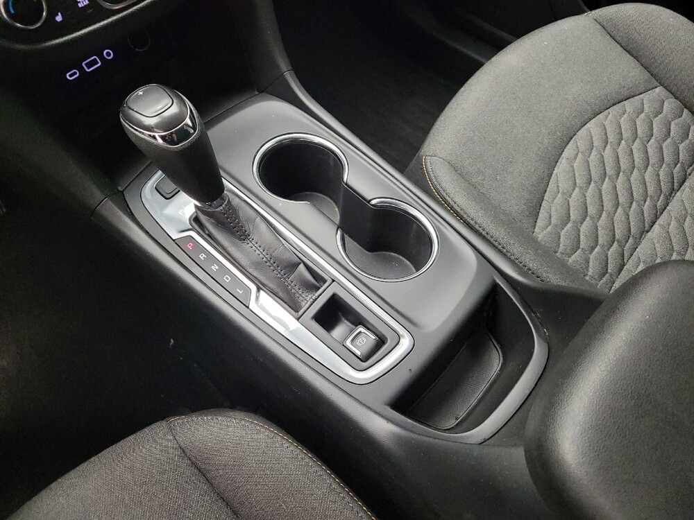 2020 Chevrolet Equinox in Eastpointe, MI 48021 - 18142089 26