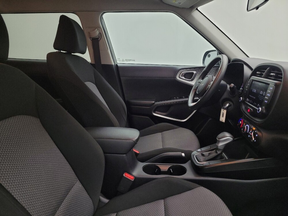 2023 Kia Soul in Miamisburg, OH 45342 - 18142094 21
