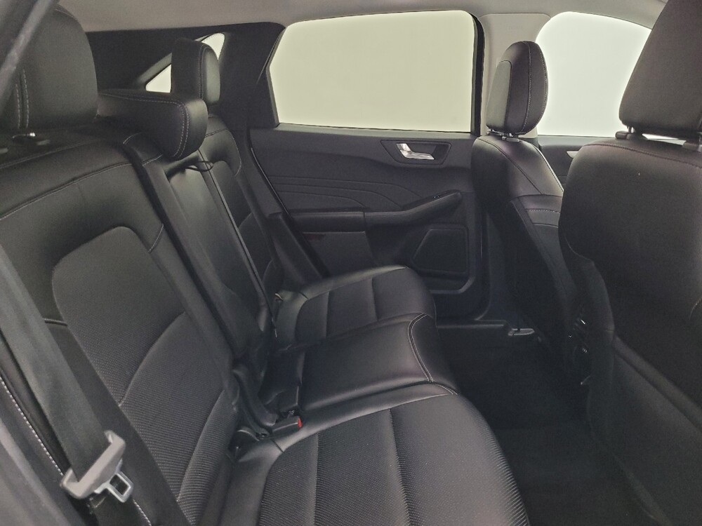 2022 Ford Escape in Las Vegas, NV 89104 - 18142098 19
