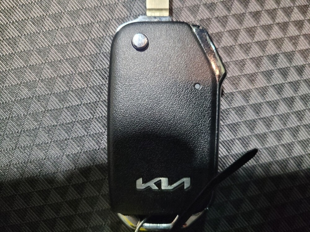 2025 Kia Soul in Langhorne, PA 19047 - 18142101 32