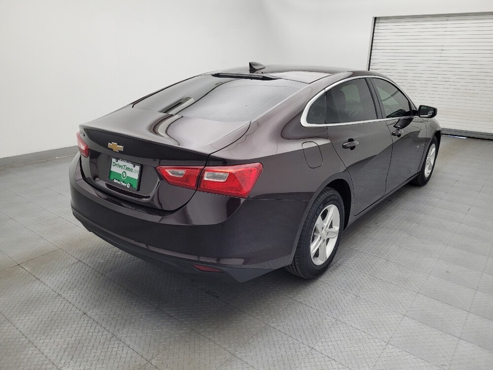 2020 Chevrolet Malibu in Salem, VA 24153 - 18142105 9