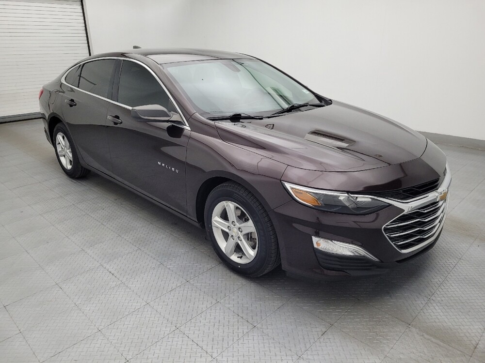 2020 Chevrolet Malibu in Salem, VA 24153 - 18142105 11