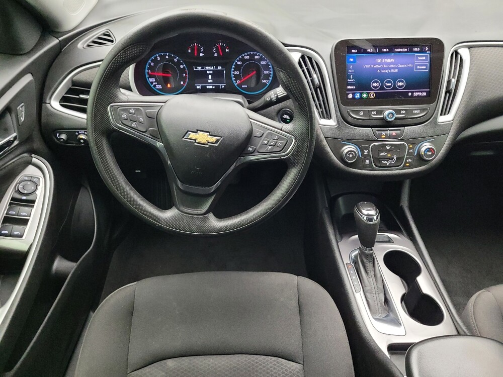 2020 Chevrolet Malibu in Salem, VA 24153 - 18142105 22
