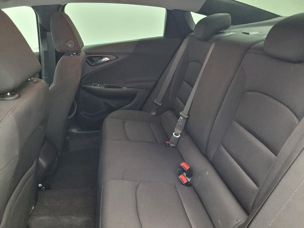 2020 Chevrolet Malibu in Salem, VA 24153 - 18142105 18