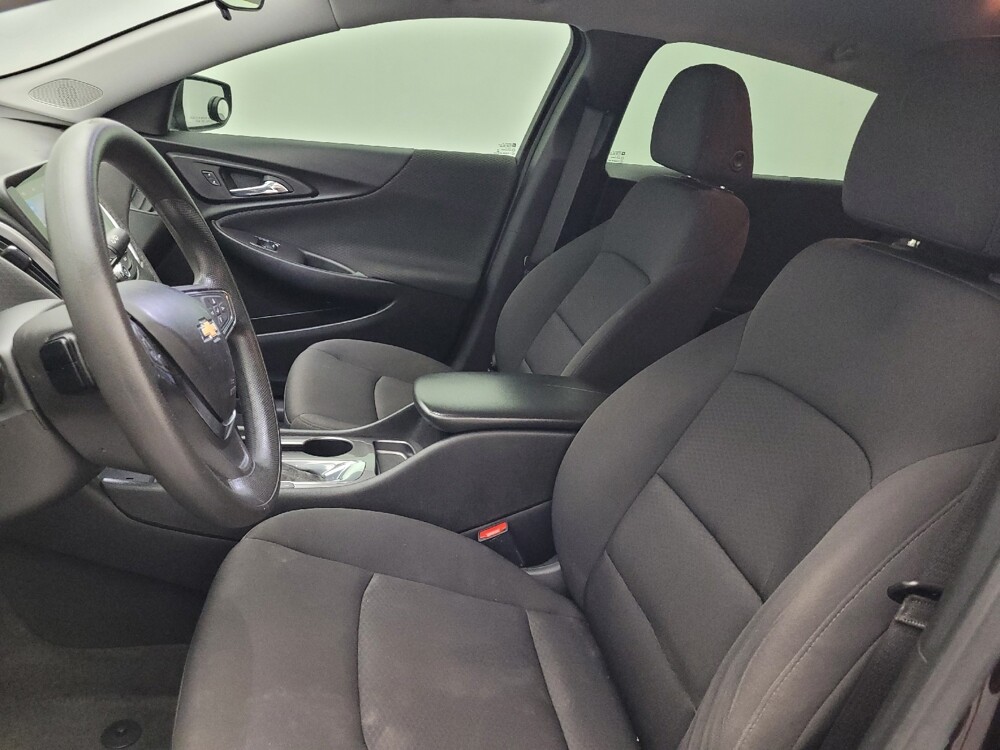 2020 Chevrolet Malibu in Salem, VA 24153 - 18142105 17