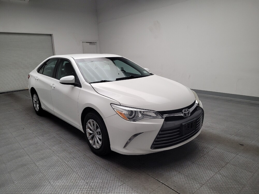 2015 Toyota Camry in Downey, CA 90241 - 18142115 13