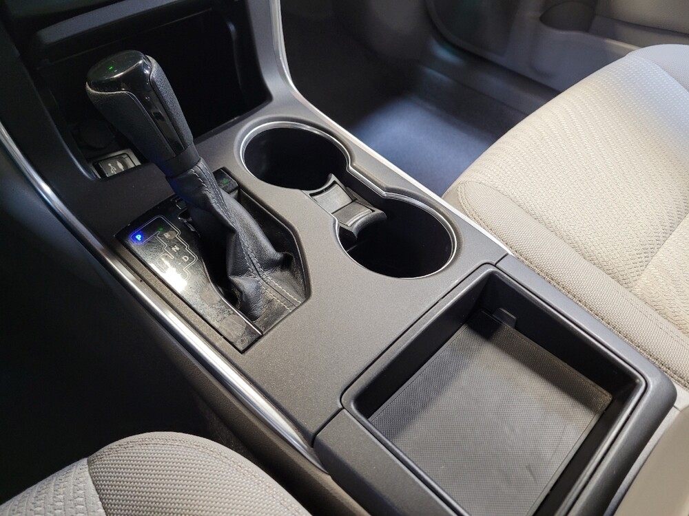 2015 Toyota Camry in Downey, CA 90241 - 18142115 26