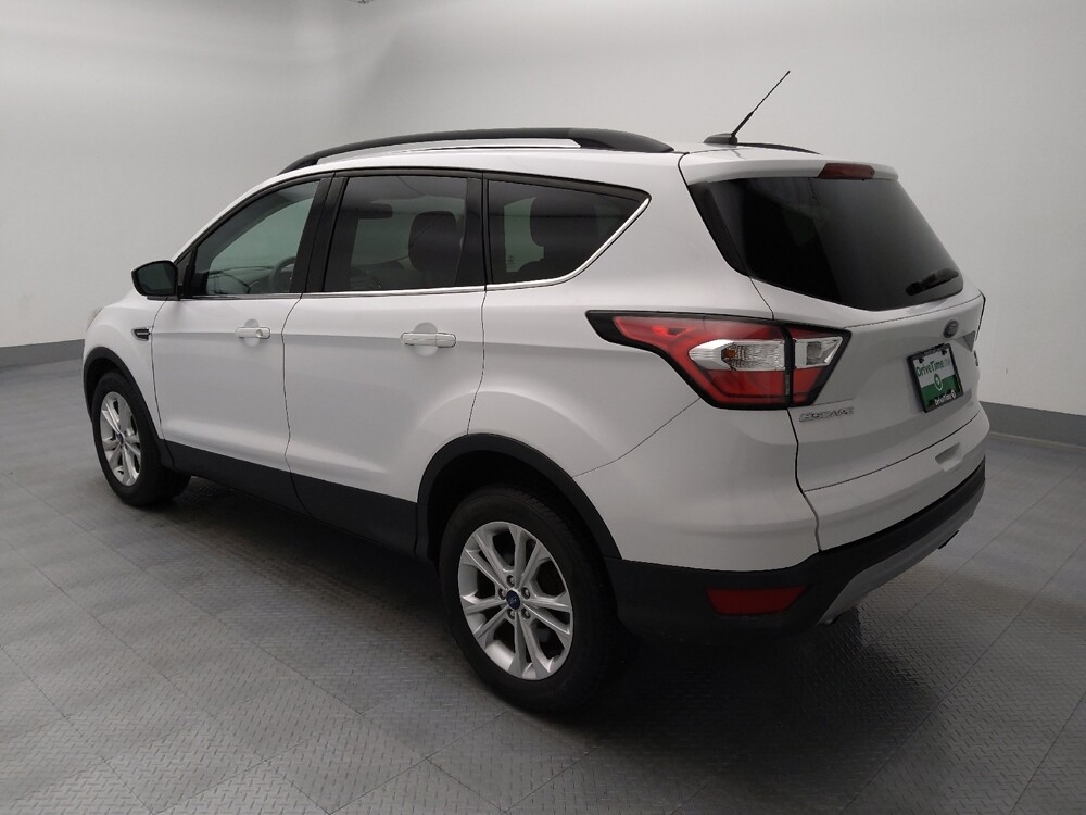 2018 Ford Escape in Springfield, MO 65807 - 18142116 3