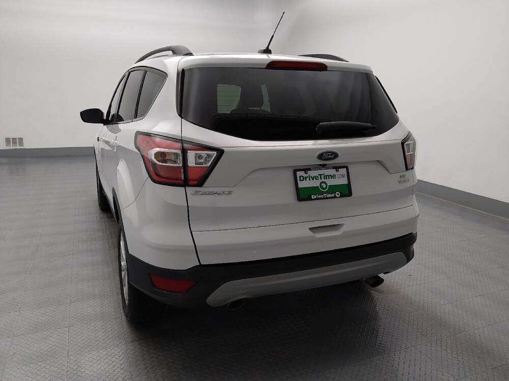 2018 Ford Escape in Springfield, MO 65807 - 18142116 6
