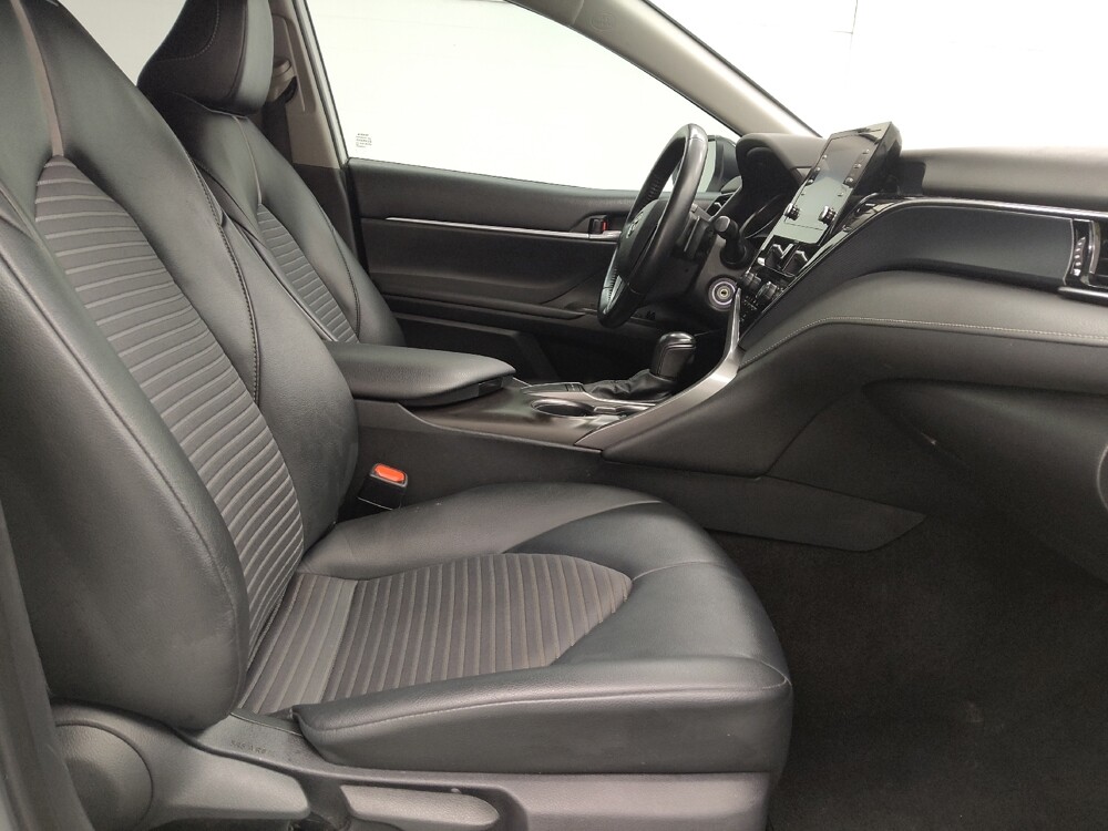 2023 Toyota Camry in St. Louis, MO 63136 - 18142117 21