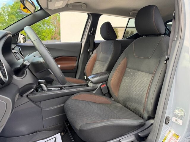 2021 Nissan Kicks in Knoxville, TN 37920 - 18142137 10