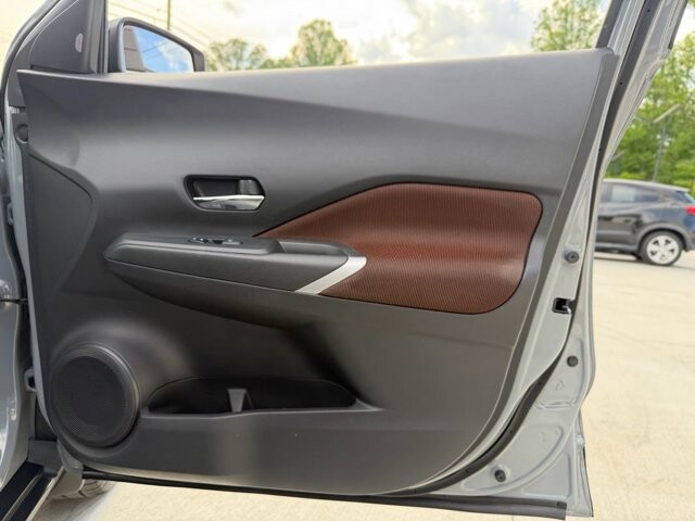 2021 Nissan Kicks in Knoxville, TN 37920 - 18142137 6