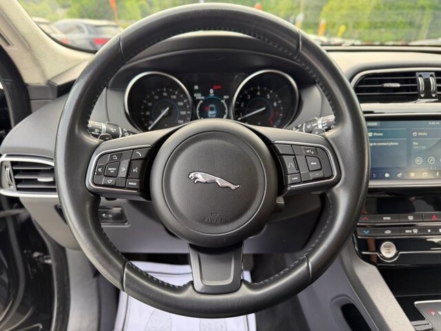 2020 Jaguar F-PACE in Knoxville, TN 37920 - 18142138 19