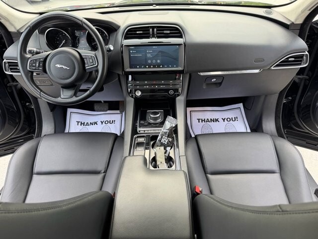2020 Jaguar F-PACE in Knoxville, TN 37920 - 18142138 16