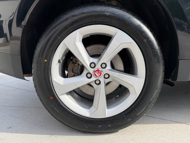 2020 Jaguar F-PACE in Knoxville, TN 37920 - 18142138 30