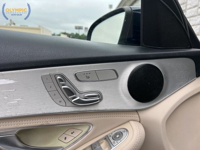 2016 Mercedes-Benz C 300 in Decatur, GA 30032 - 18142145 36
