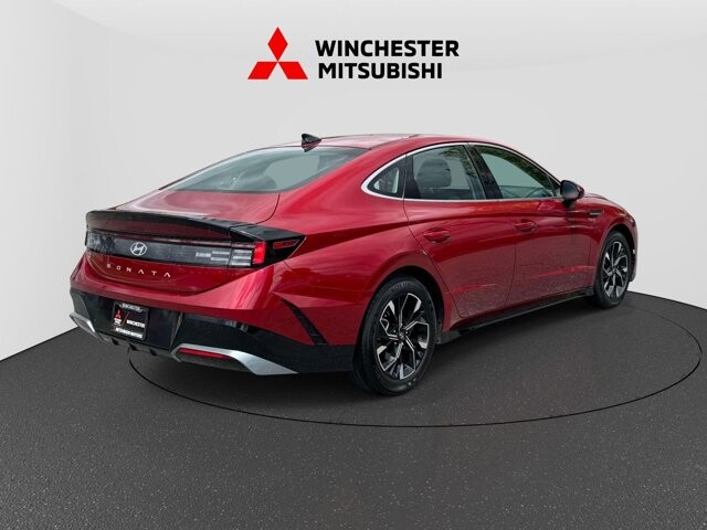 2025 Hyundai Sonata in Winchester, VA 22602 - 18142160 3