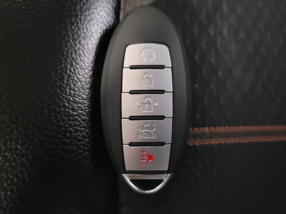 2021 Nissan Altima in Downey, CA 90241 - 18142163 32
