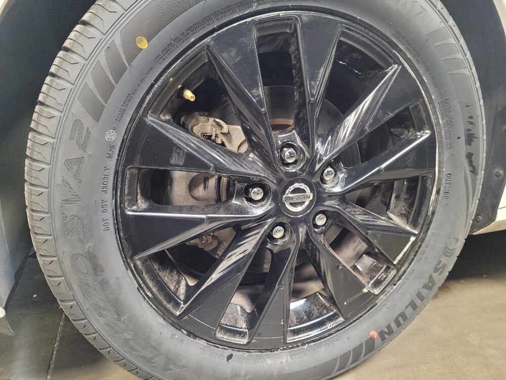 2021 Nissan Altima in Downey, CA 90241 - 18142163 31