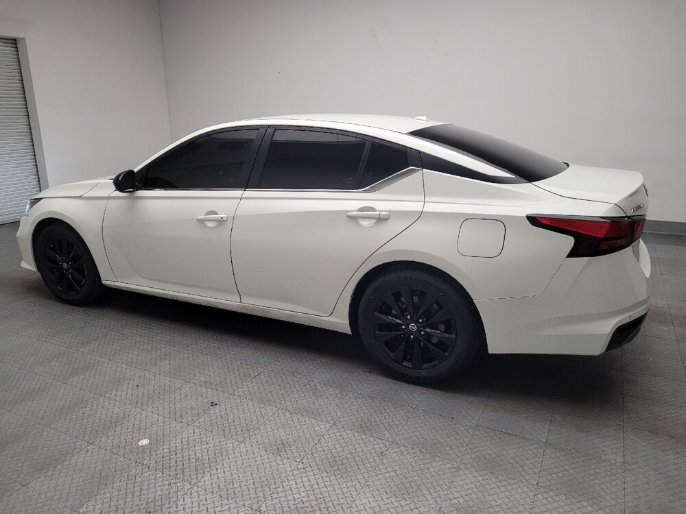 2021 Nissan Altima in Downey, CA 90241 - 18142163 3