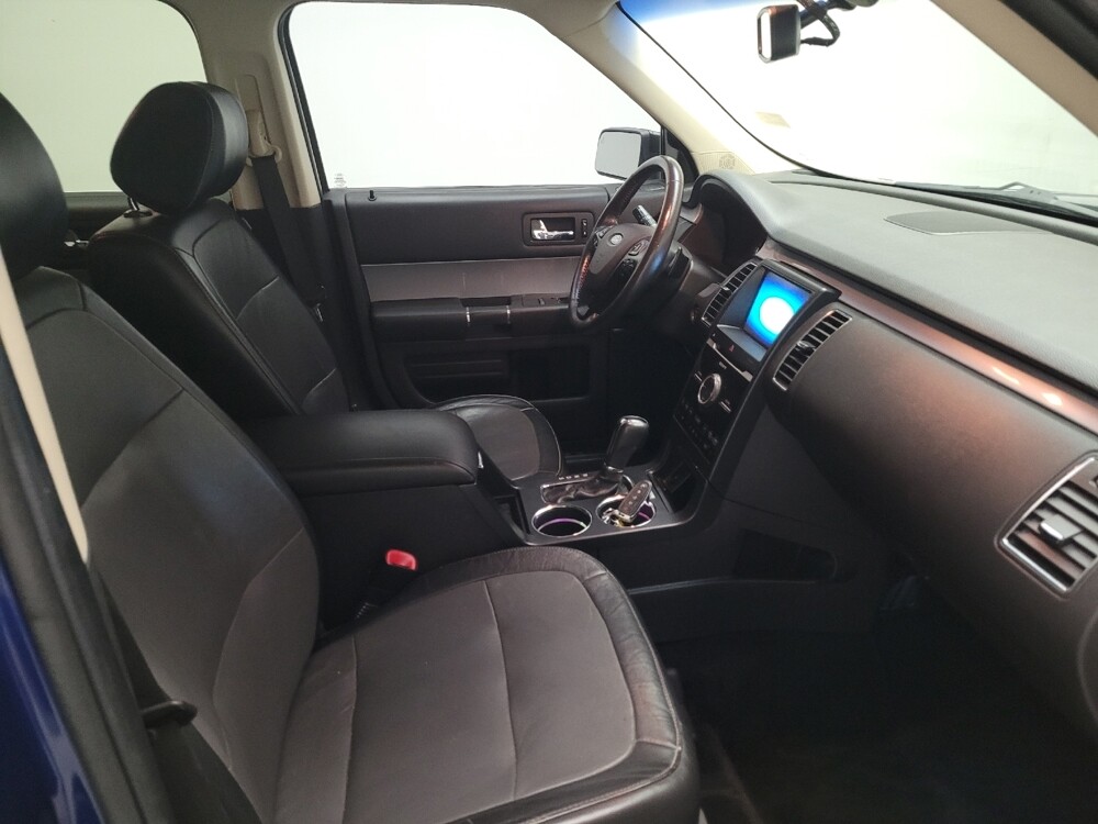 2014 Ford Flex in Montclair, CA 91763 - 18142165 21