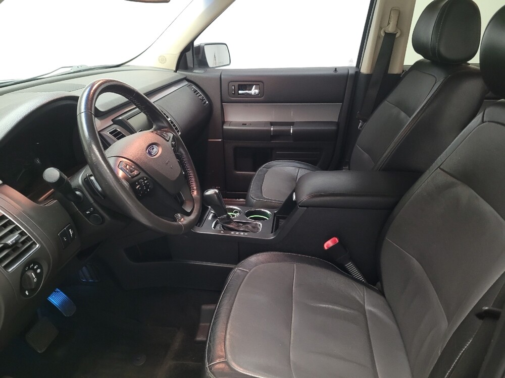 2014 Ford Flex in Montclair, CA 91763 - 18142165 17