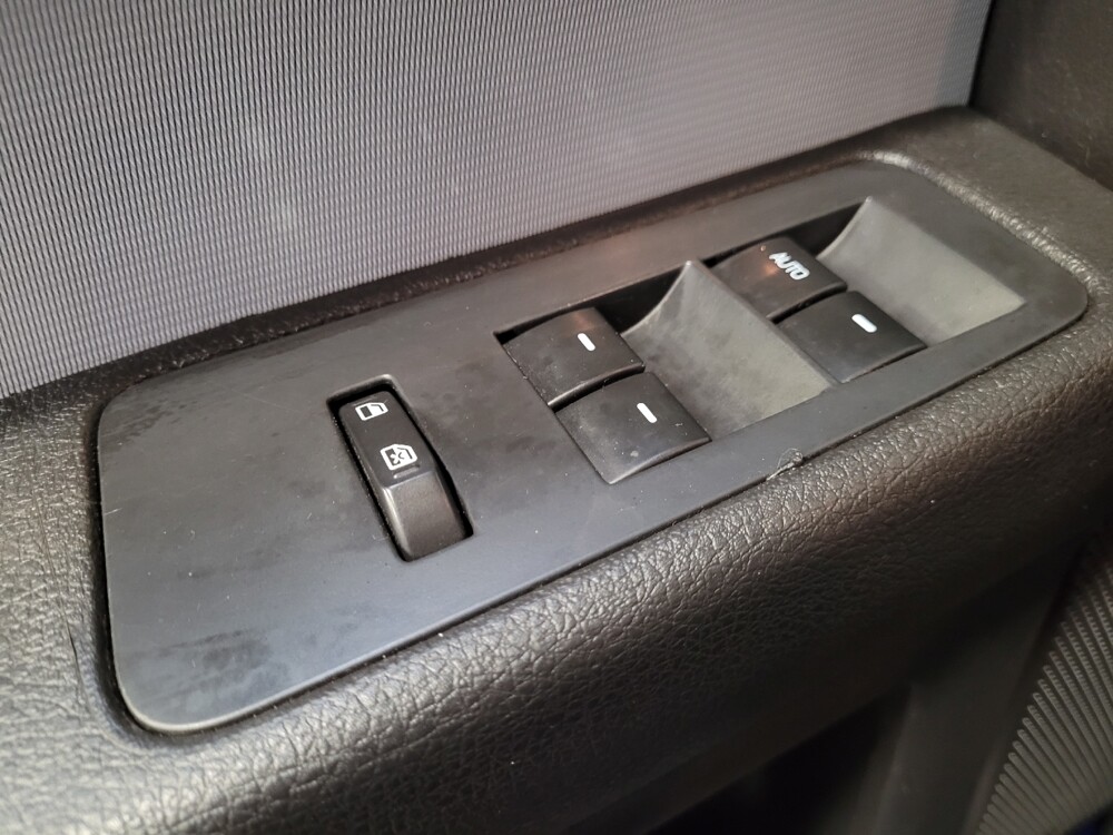 2014 Ford Flex in Montclair, CA 91763 - 18142165 27