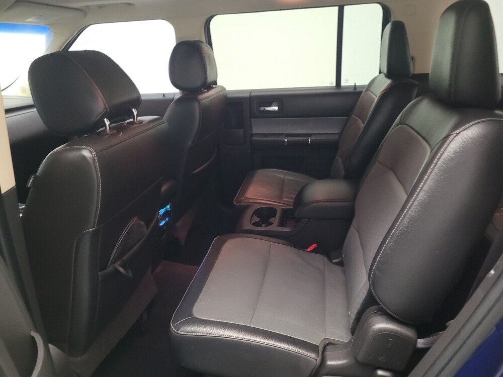 2014 Ford Flex in Montclair, CA 91763 - 18142165 18