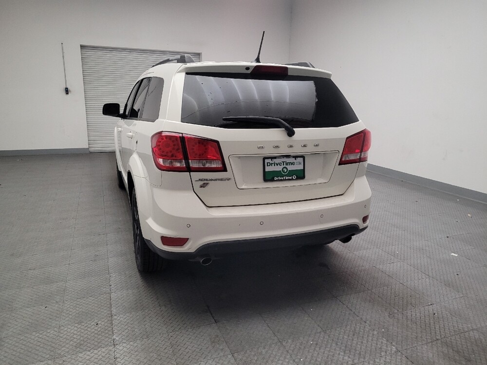 2018 Dodge Journey in Downey, CA 90241 - 18142169 6