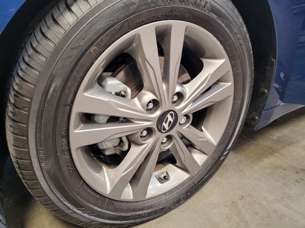 2018 Hyundai Elantra in Torrance, CA 90504 - 18142170 31