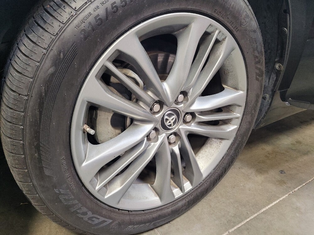 2017 Toyota Camry in El Cajon, CA 92020 - 18142174 31