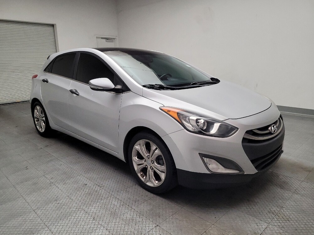 2014 Hyundai Elantra in Downey, CA 90241 - 18142183 11