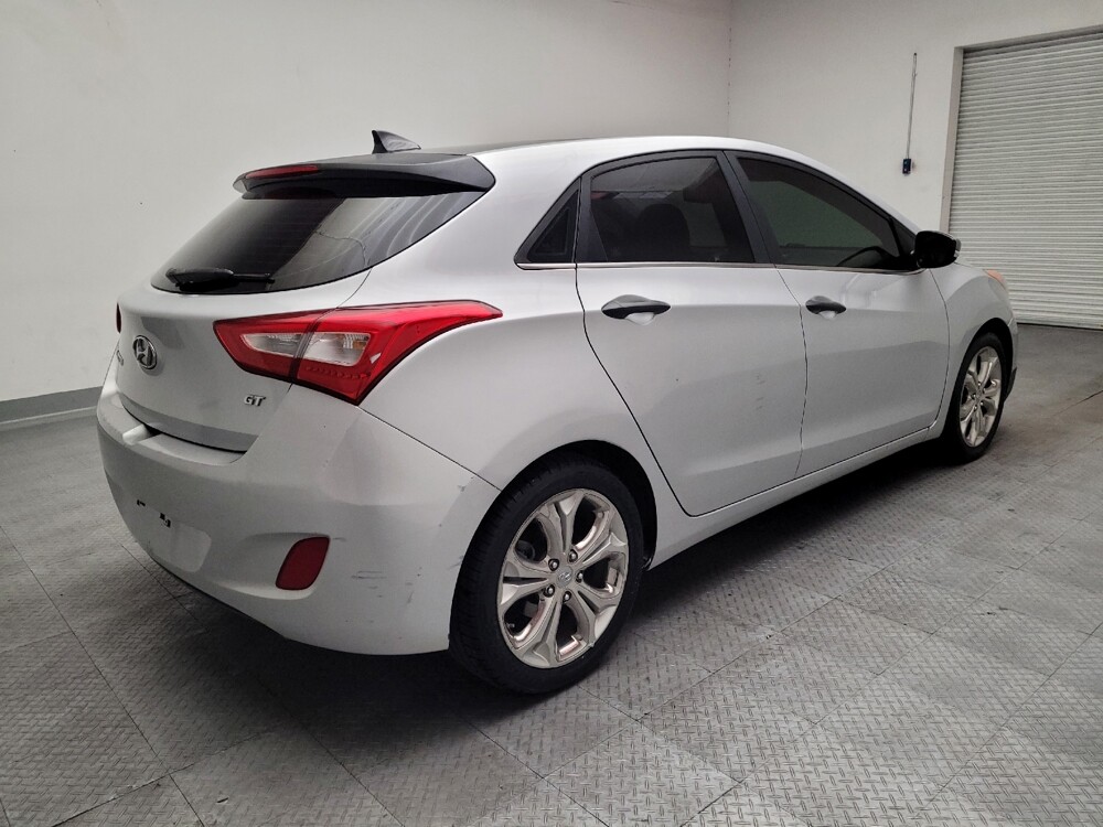 2014 Hyundai Elantra in Downey, CA 90241 - 18142183 9