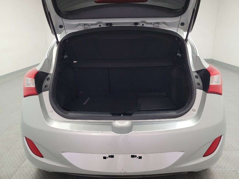 2014 Hyundai Elantra in Downey, CA 90241 - 18142183 29