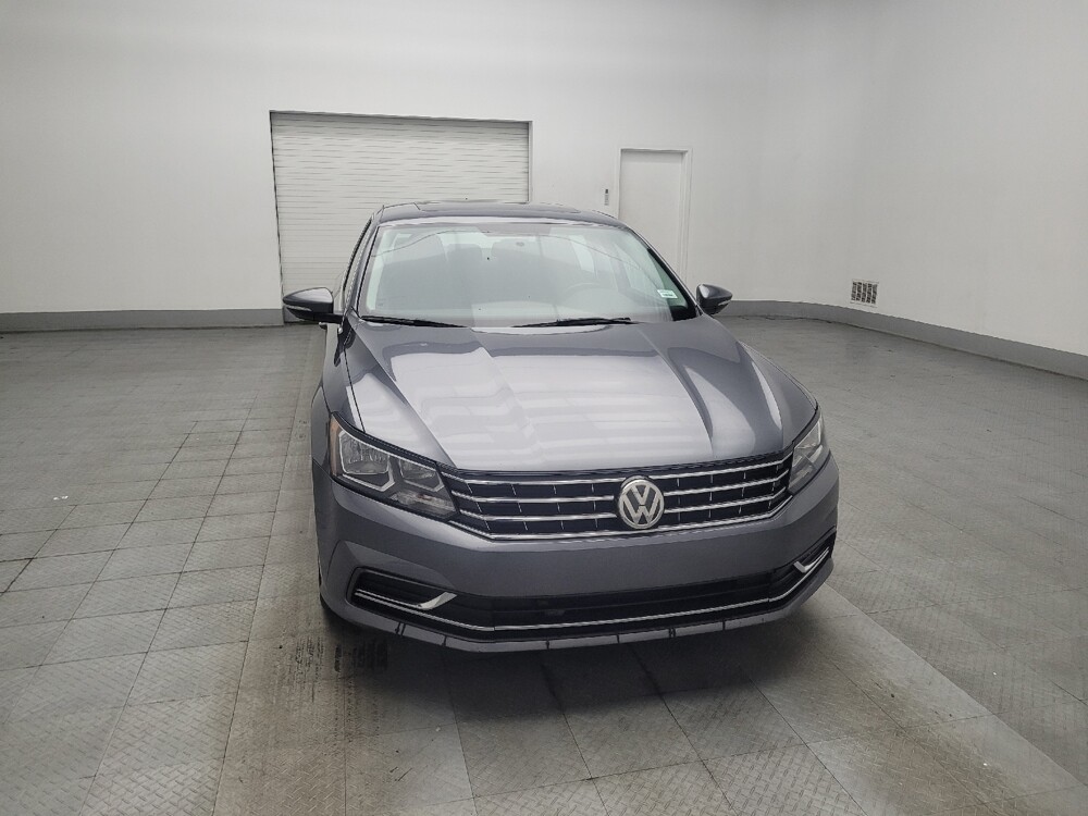 2017 Volkswagen Passat in Pelham, AL 35124 - 18142191 14