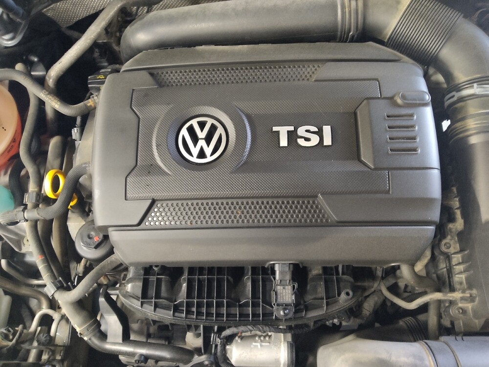 2017 Volkswagen Passat in Pelham, AL 35124 - 18142191 30