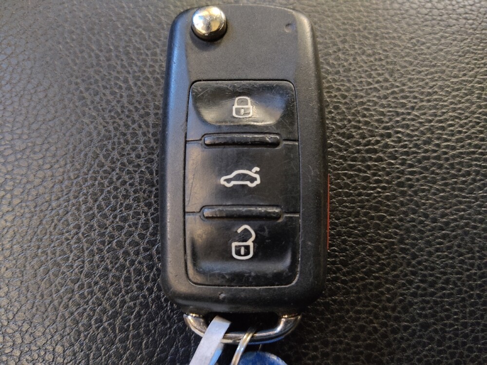 2016 Volkswagen Jetta in Union City, GA 30291 - 18142202 32