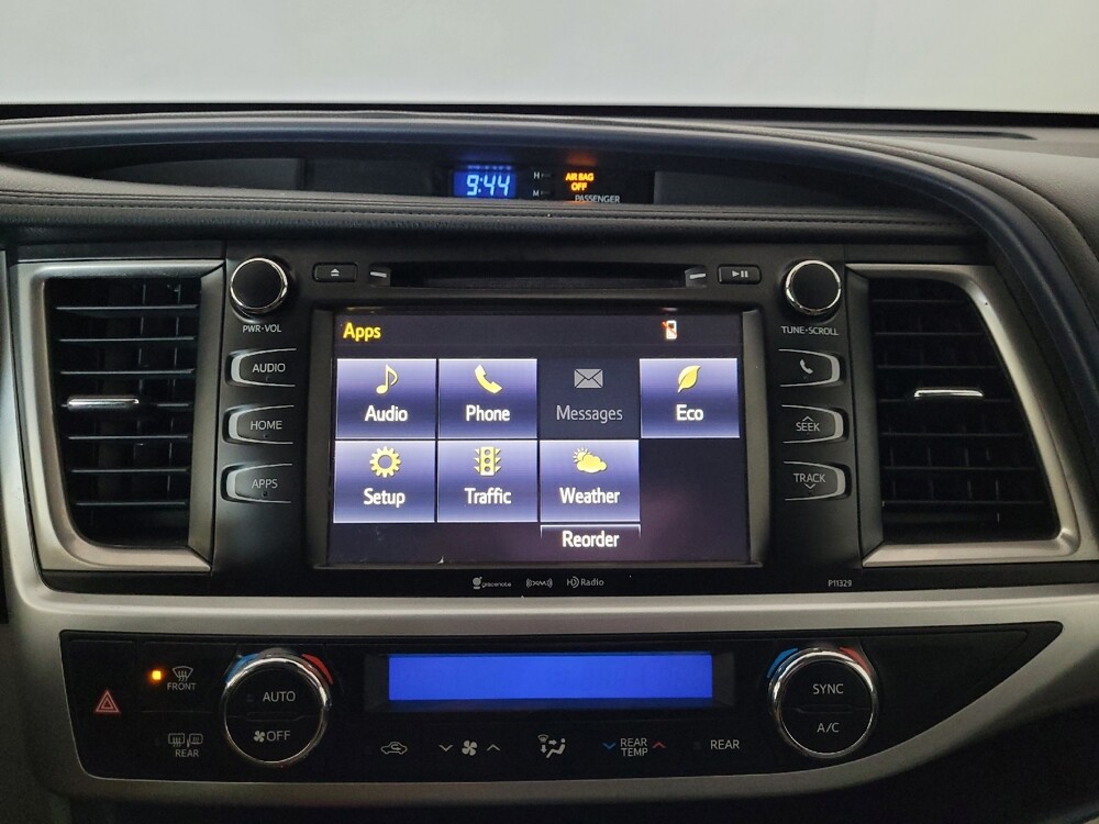 2018 Toyota Highlander in Lewisville, TX 75067 - 18142207 25