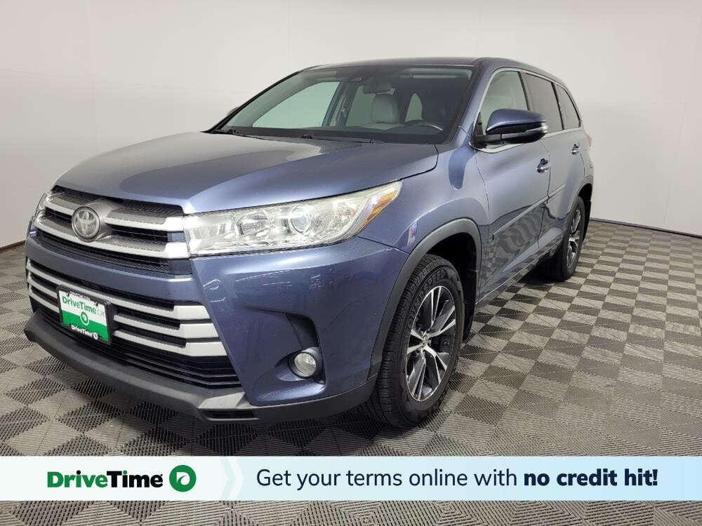2018 Toyota Highlander in Lewisville, TX 75067 - 18142207