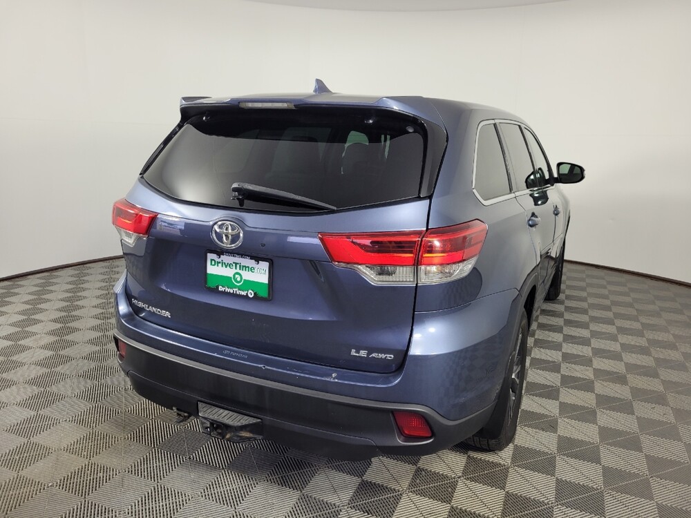 2018 Toyota Highlander in Lewisville, TX 75067 - 18142207 9