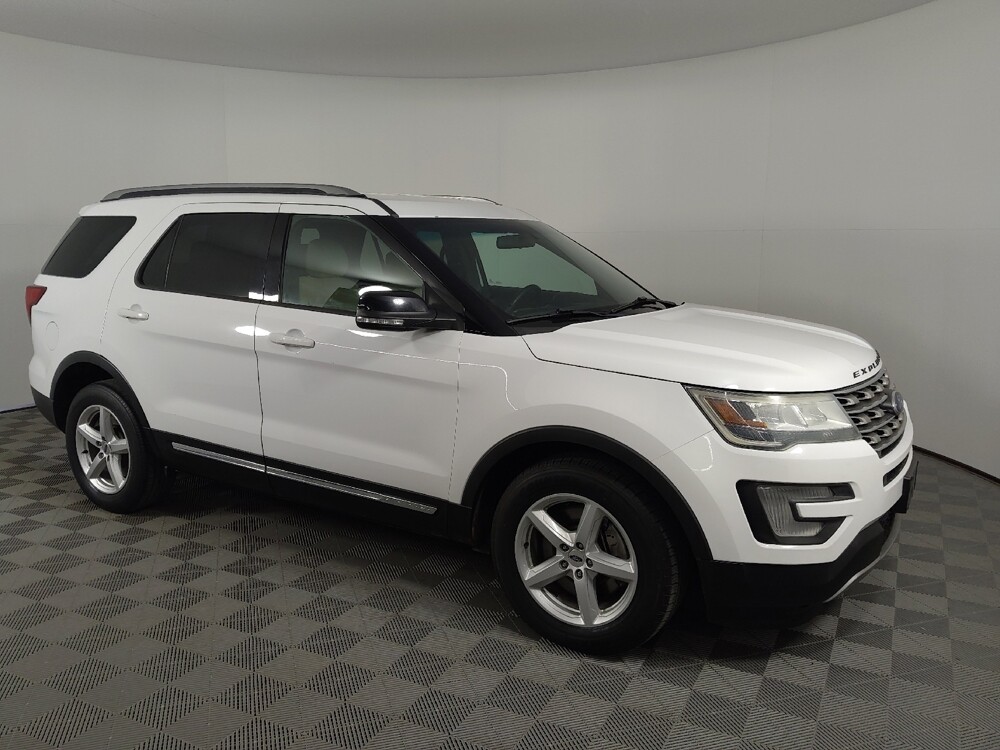 2017 Ford Explorer in Lewisville, TX 75067 - 18142208 11