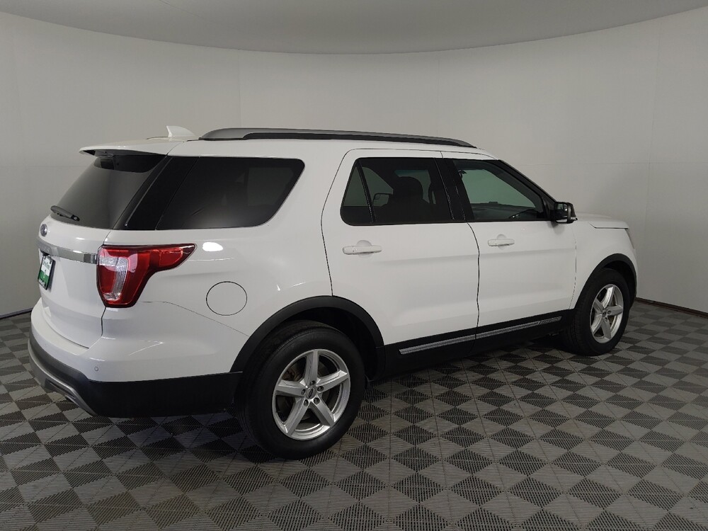 2017 Ford Explorer in Lewisville, TX 75067 - 18142208 10