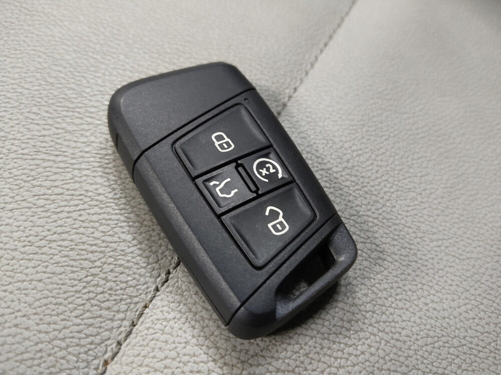 2021 Volkswagen Tiguan in Phoenix, AZ 85015 - 18142217 32
