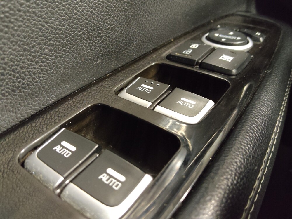 2020 Kia Sorento in Phoenix, AZ 85015 - 18142218 27