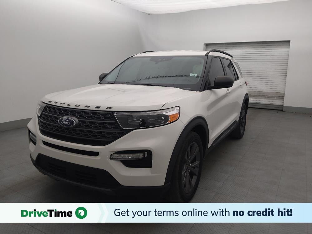 2021 Ford Explorer in Fort Myers, FL 33907 - 18142223