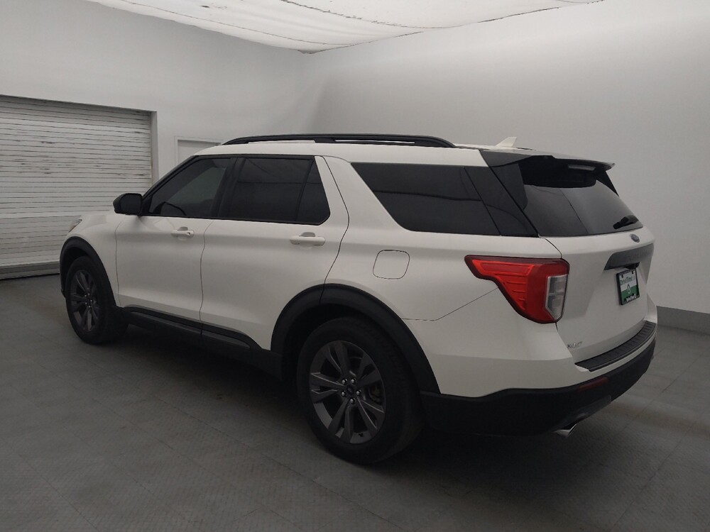 2021 Ford Explorer in Fort Myers, FL 33907 - 18142223 3