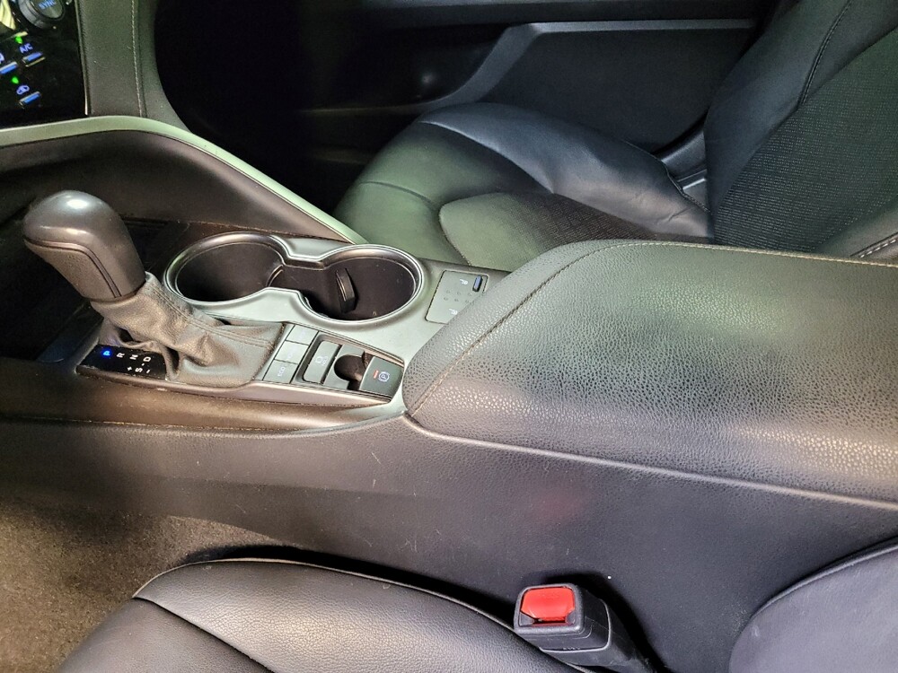 2021 Toyota Camry in Bradenton, FL 34207 - 18142224 26
