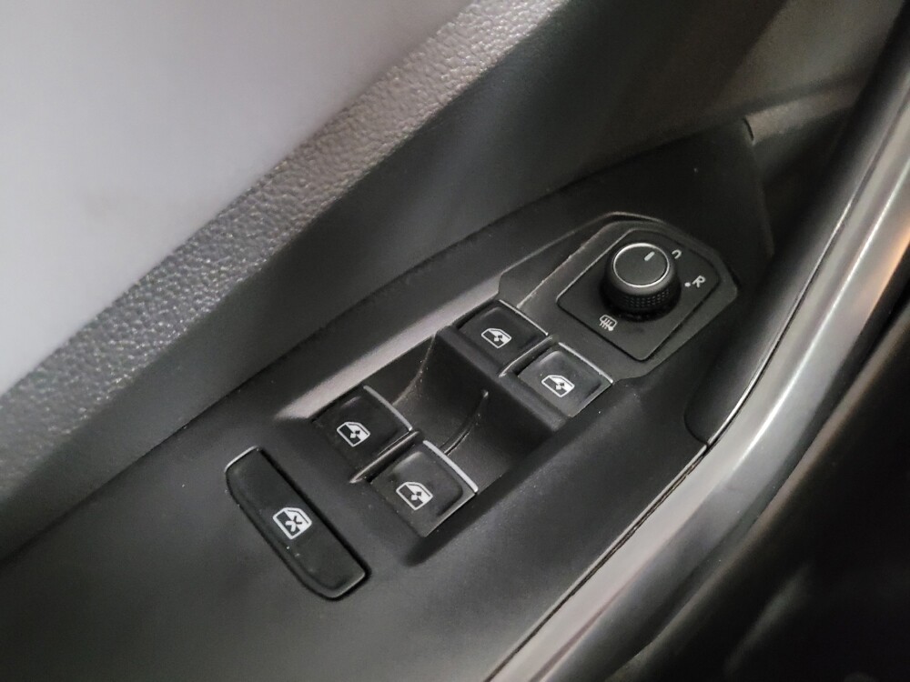 2025 Volkswagen Jetta in Clearwater, FL 33764 - 18142227 27