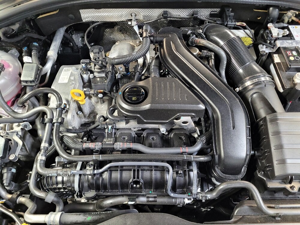 2025 Volkswagen Jetta in Clearwater, FL 33764 - 18142227 30