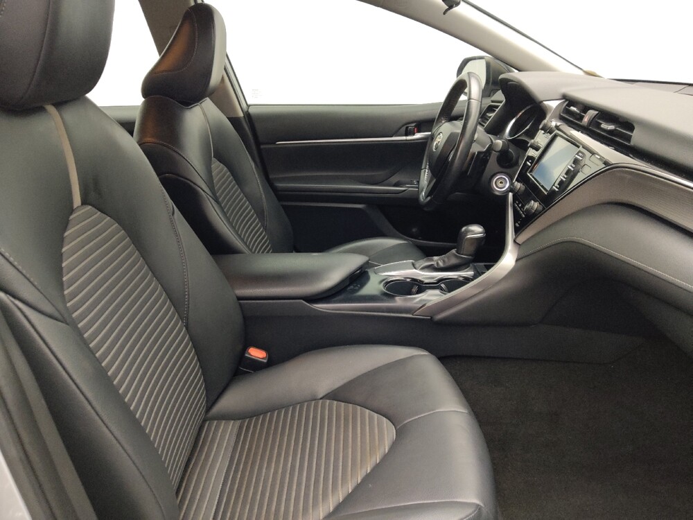 2020 Toyota Camry in Orlando, FL 32808 - 18142233 21